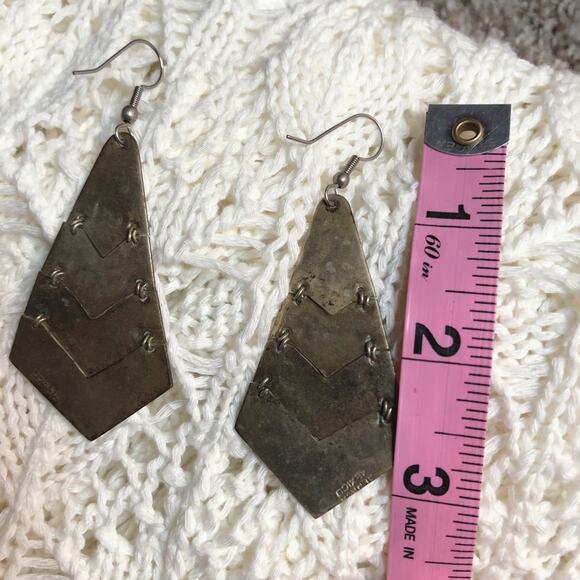 Vintage Made in Mexico Mother of Pearl or Abalone Shell Tiered Earrings - Picture 12 of 15